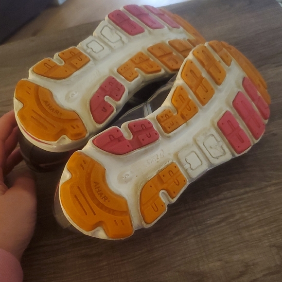 Asics Womens Q263N Running/Walking Gel Frequency 33 Shoes. Size 8. EUC. - Picture 7 of 7